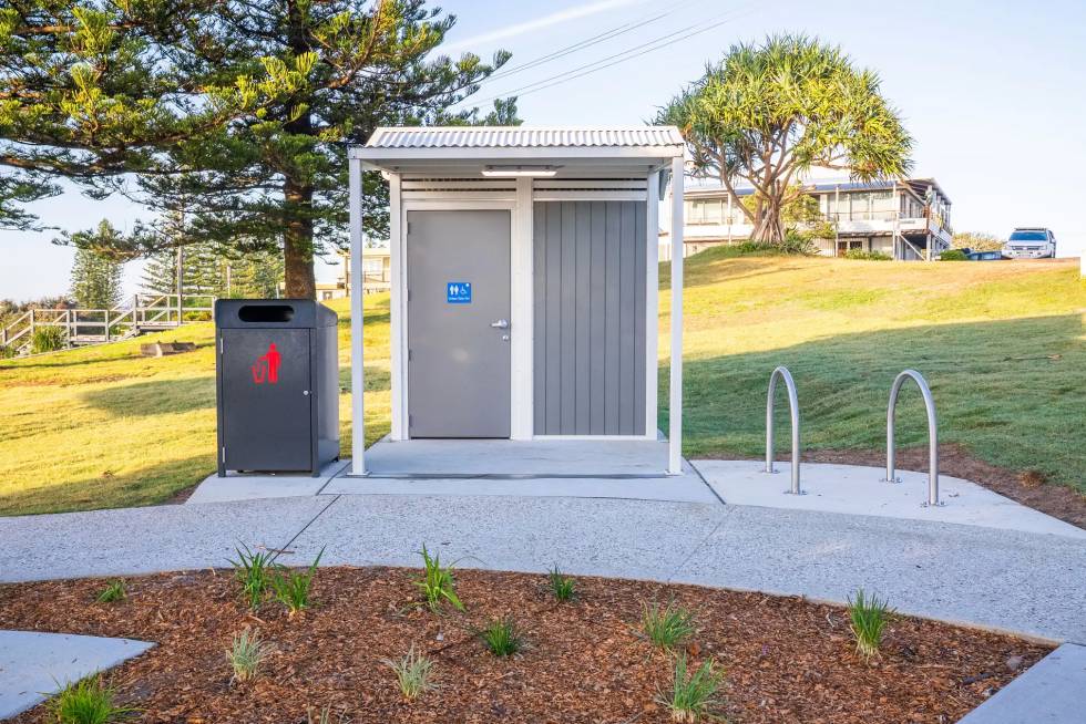 Coastal Toilet Building, William Ager Park Yamba