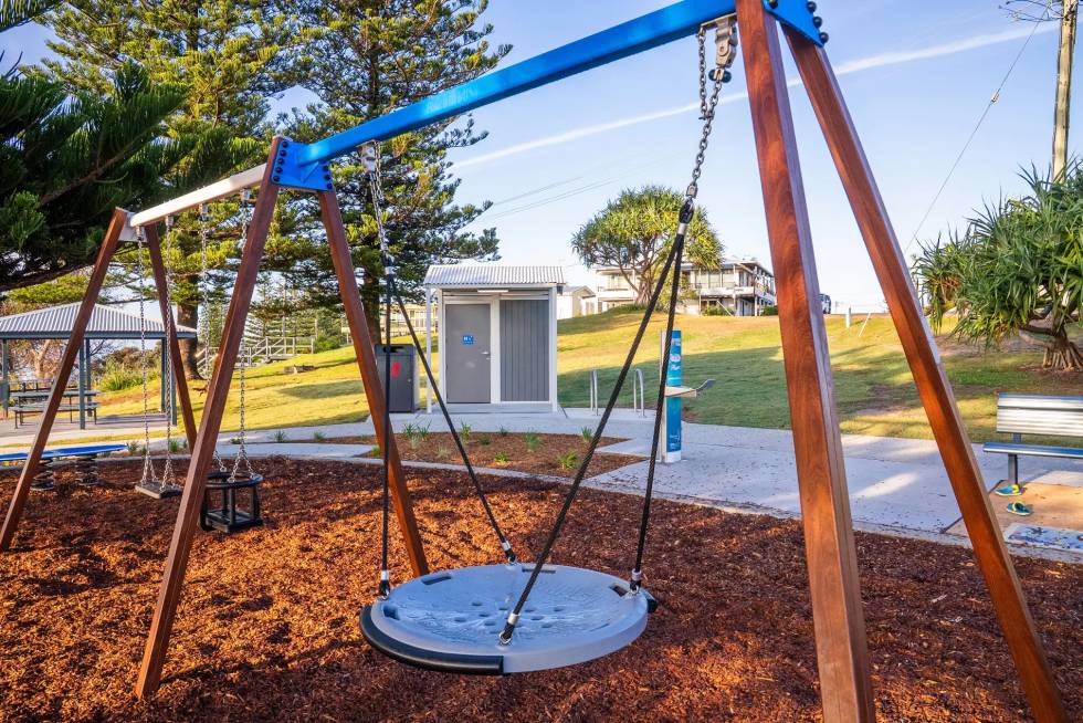 Coastal Toilet Building, William Ager Park Yamba