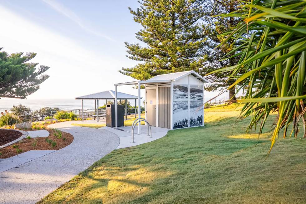 Coastal Toilet Building, William Ager Park Yamba