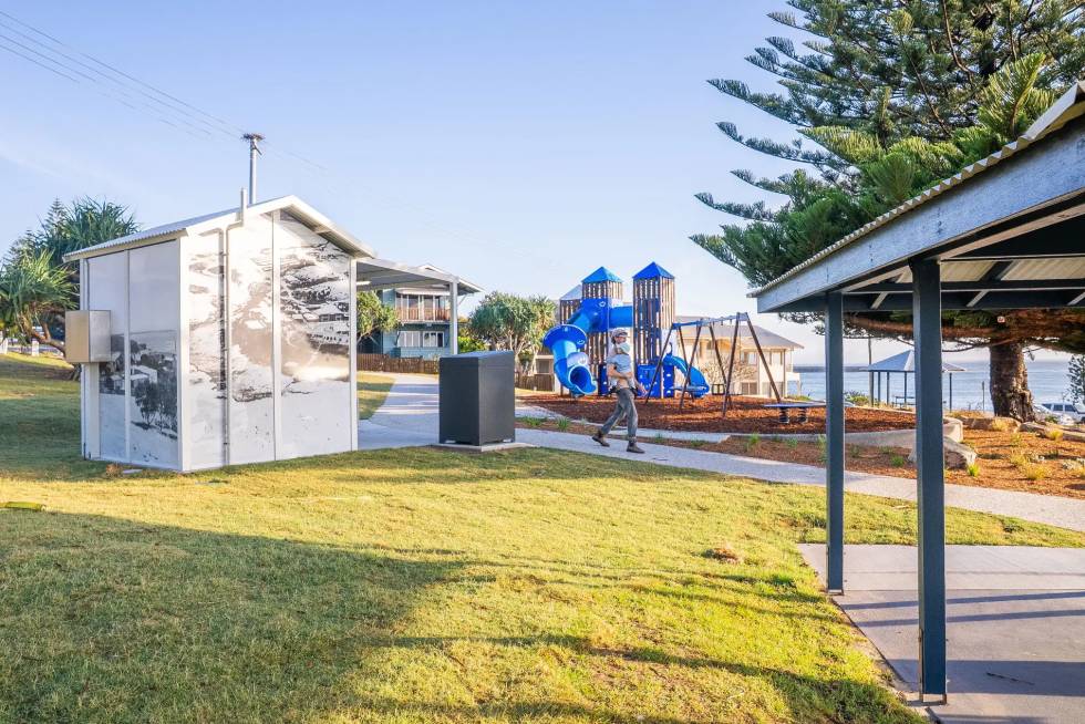 Coastal Toilet Building, William Ager Park Yamba