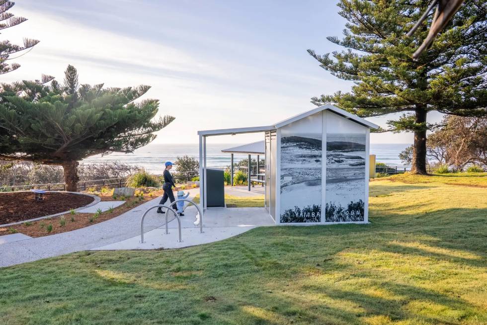 Coastal Toilet Building, William Ager Park Yamba