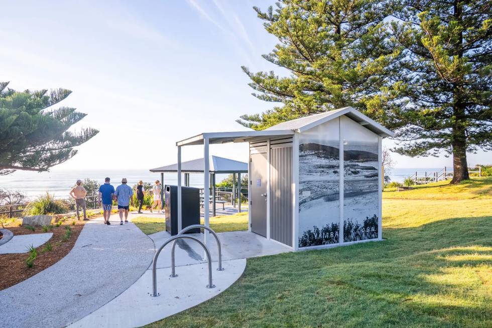 Coastal Toilet Building, William Ager Park Yamba
