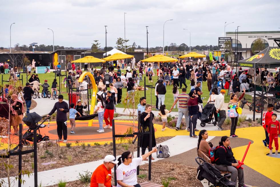 Accessible Park Toilet Building, Zanda Park Clyde North