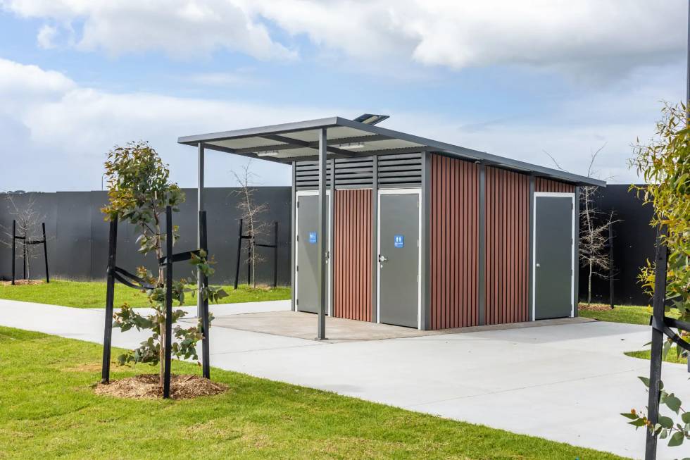 Accessible Park Toilet Building, Zanda Park Clyde North