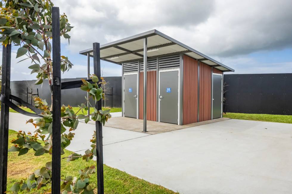 Accessible Park Toilet Building, Zanda Park Clyde North