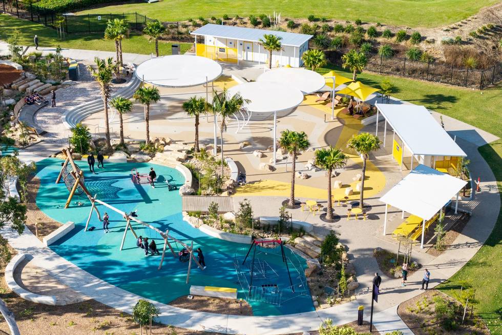 Laurie Ferguson Water Playground Toilet & Change Room Building | Modus