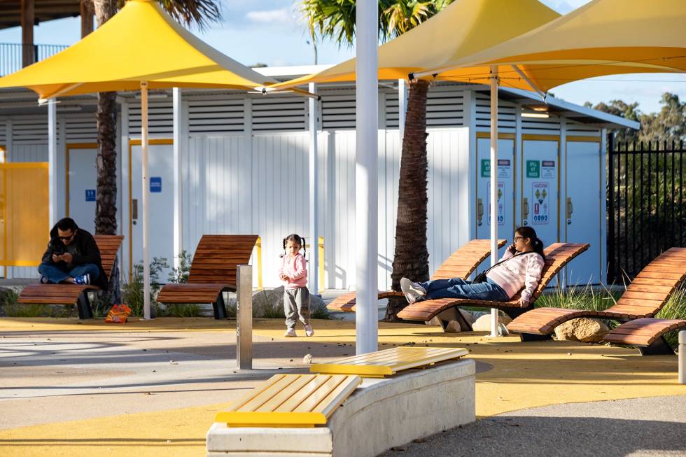 Laurie Ferguson Water Playground Toilet & Change Room Building | Modus