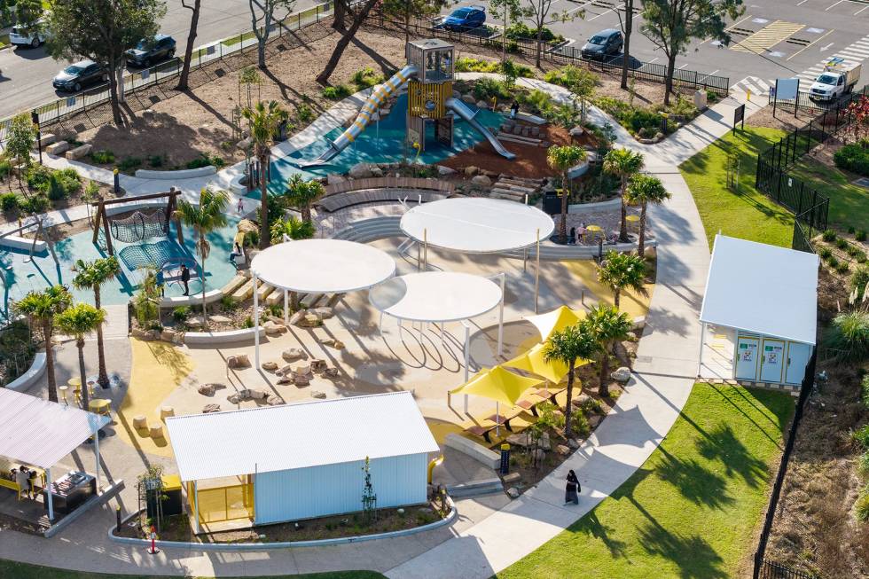 Laurie Ferguson Water Playground Toilet & Change Room Building | Modus