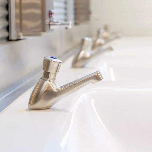 Durable Stainless Steel Fixtures