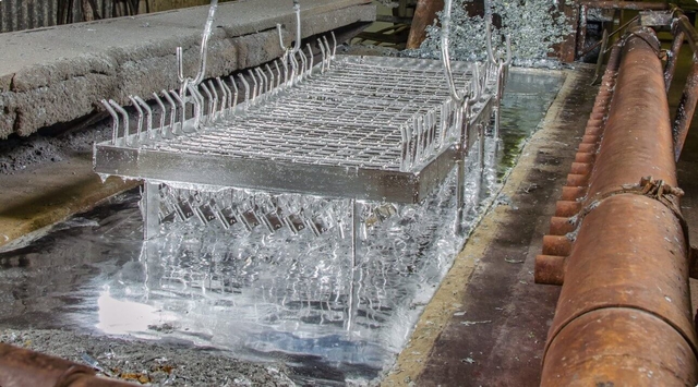 Hot dip galvanised steel with two pack epoxy system