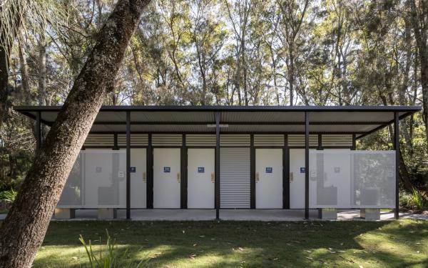 Yarra 7 with Custom Orb Exterior