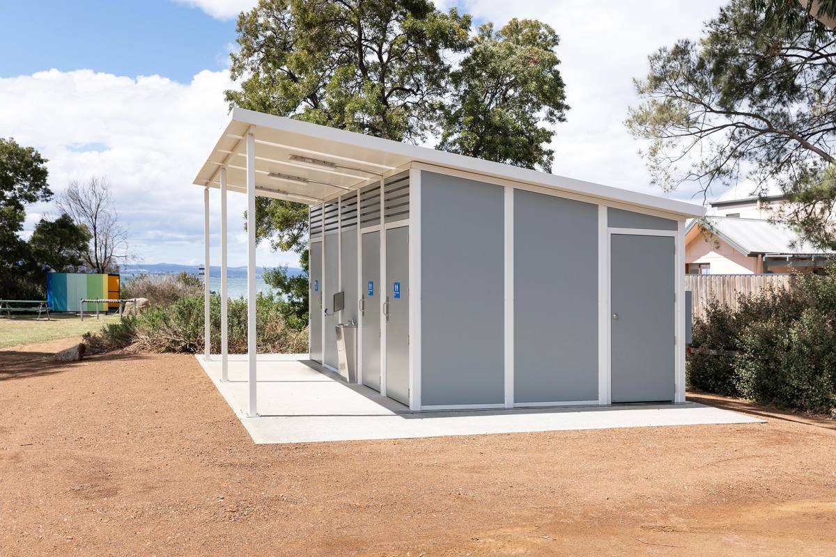 Bayview Park | Coastal Public Toilet Building 