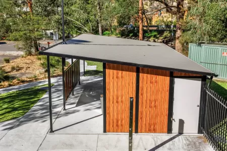 Wood-Look Toilet Building, Berowra Waters Marina, NSW