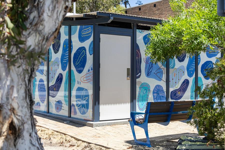 What facilities does the building include?