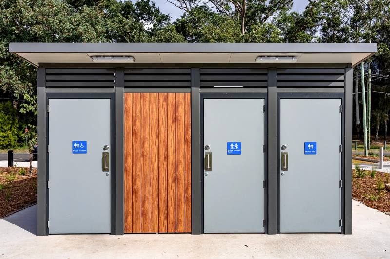 Deepwater Park Pump Track | Flood Resilient Custom Public Toilet Building | Modus Australia