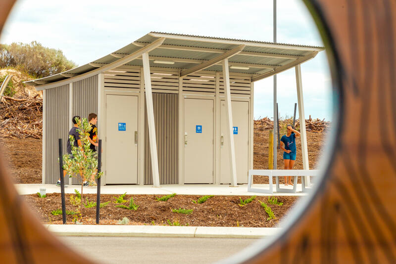 Golden Bay Foreshore Public Toilets Facility and Amenities