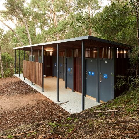 1000 Steps Walking Track interior view